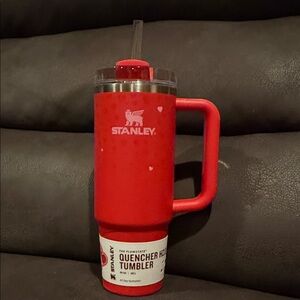 Stanley Red Quencher H2.0 Tumbler with Handle